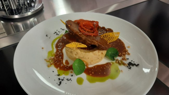 Шеф-кухар Зеленського дав майстер-клас для студентів волинського училища. ФОТО