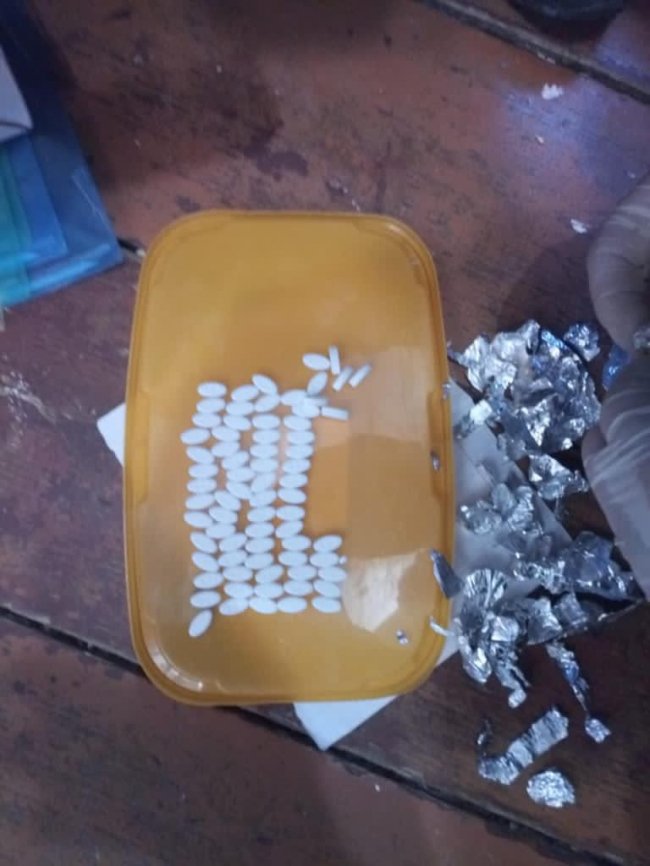 Обшуки у місті на Волині: вилучили кілограм наркотиків. ФОТО