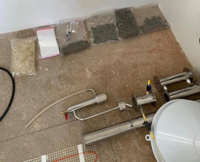 Обшуки у місті на Волині: вилучили кілограм наркотиків. ФОТО