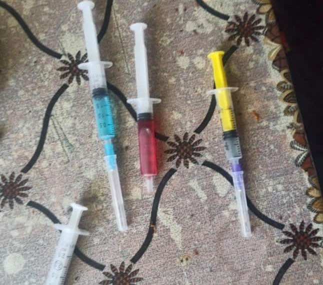 Обшуки у місті на Волині: вилучили кілограм наркотиків. ФОТО