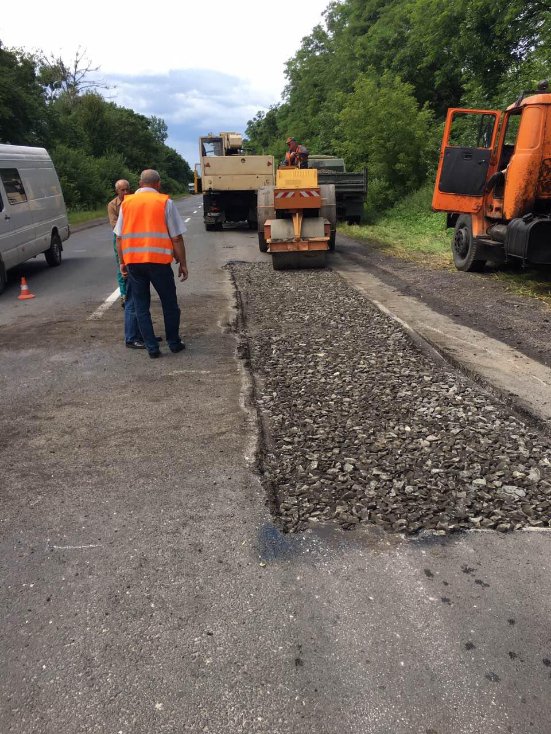 Відомо, на якому етапі ремонтні роботи волинських доріг. ФОТО