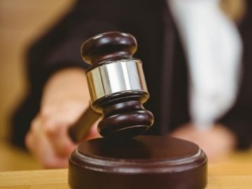 У Луцьку за хабар судили працівника патрульної поліції