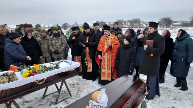 На Волині провели в останню путь Героя Юрія Льовкіна