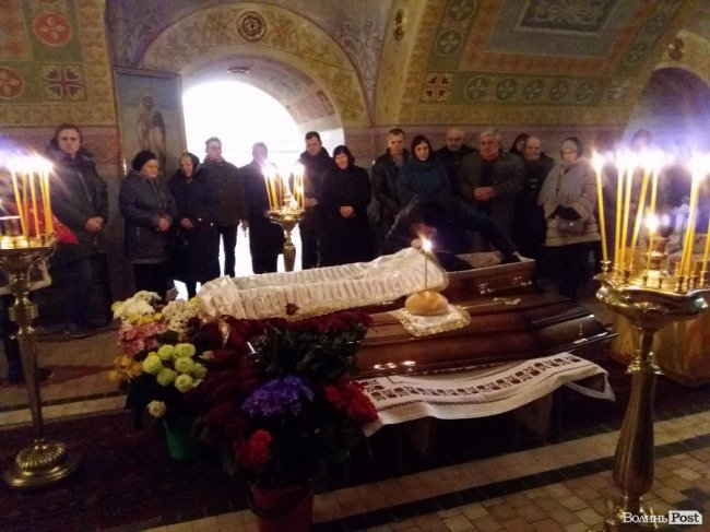 У Луцьку прощаються з Іваном Корсаком. ФОТО