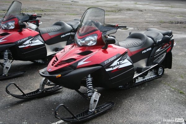 Луцьким прикордонникам надарували транспорту на 2,5 мільйона