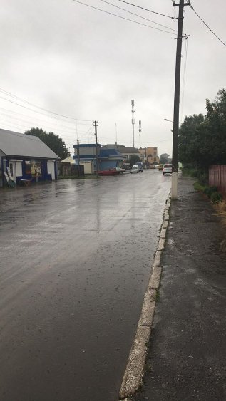 На Волині злива підтопила райцентр. ФОТО