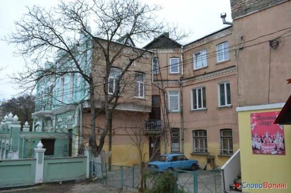 «За стінами» луцької вулиці Лесі Українки. ФОТО