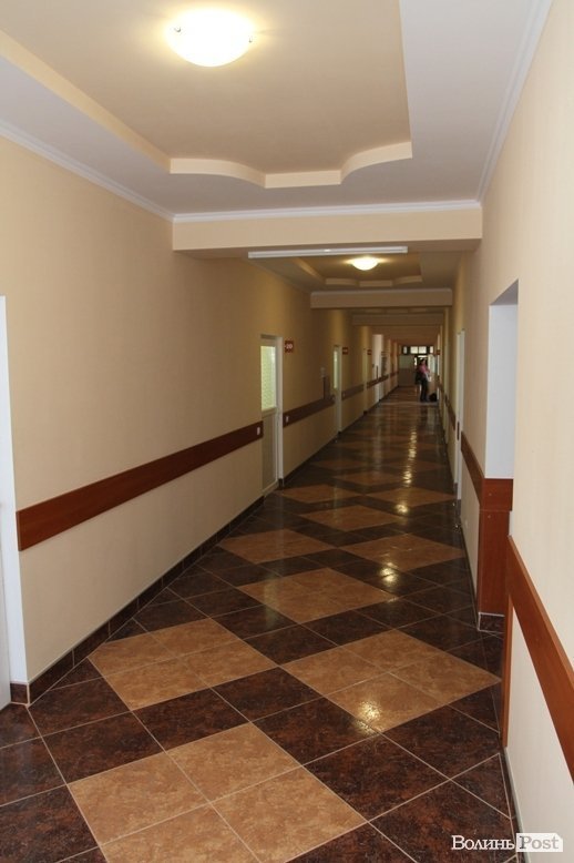 У Луцькій райлікарні відремонтували хірургічне відділення. ФОТО