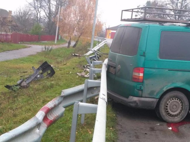 Рівненський поліцейський показав фото страшних ДТП