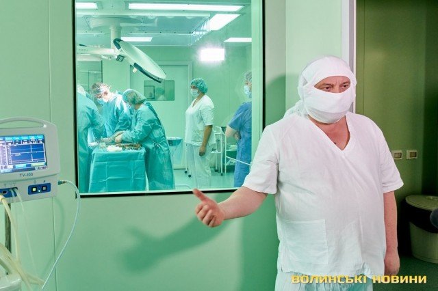 У Луцьку в перинатальному центрі прооперували дівчинку, яка народилася недоношеною та з вадою серця