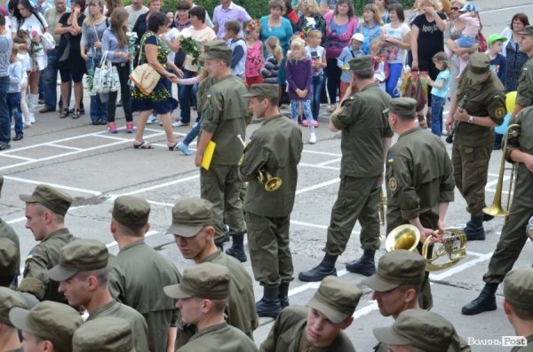 Луцьк зустрів героїв нацгвардії. ФОТО