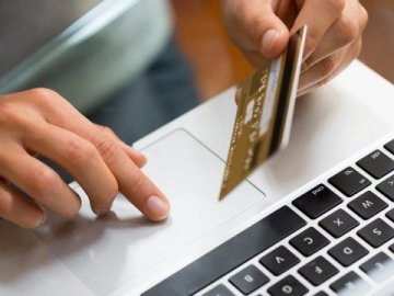 Шахраї видурили в 11 волинян майже 405 тисяч гривень