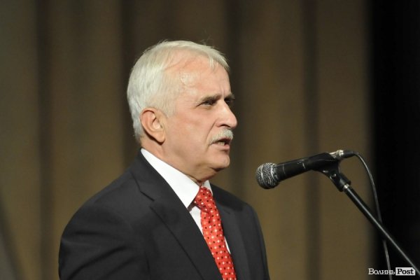 У Луцьку нагороджували працівників телебачення, радіо і зв’язку. ФОТО