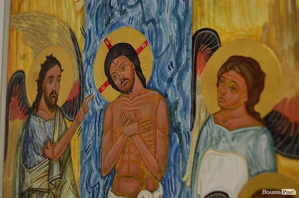 У Луцьку - вражаюча виставка ікон. ФОТО