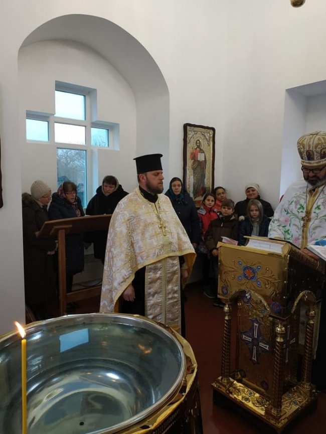 На Волині освятили капличку-купальню для хрещення дітей