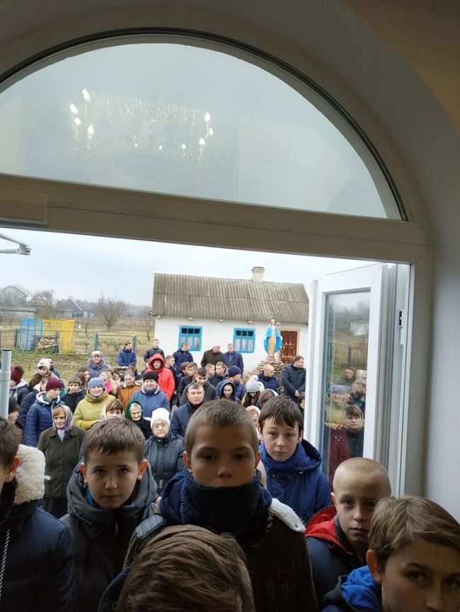 На Волині освятили капличку-купальню для хрещення дітей