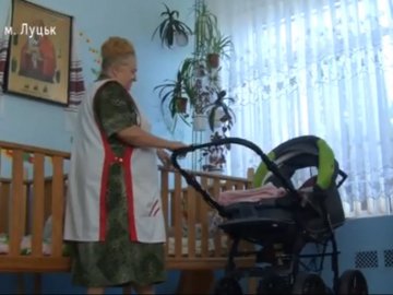 Розповіли про немовля, яке волинянка покинула у лікарні. ВІДЕО