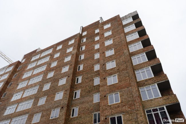 Як у луцькому ЖК «Caramel Residence» будують оселі, де живе затишок. ФОТО*