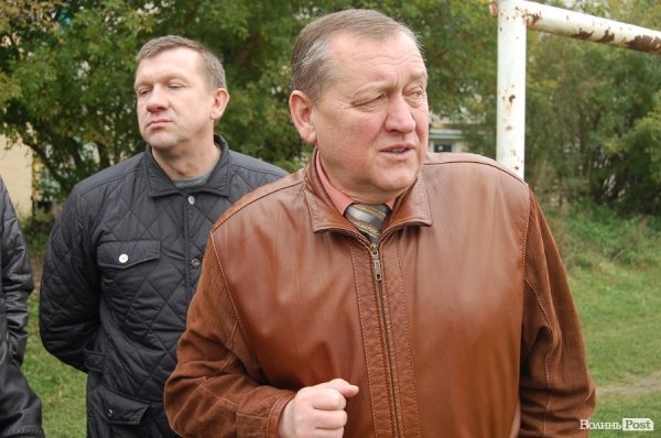 Луцьке футбольне поле хочуть віддати «Волині». ФОТО