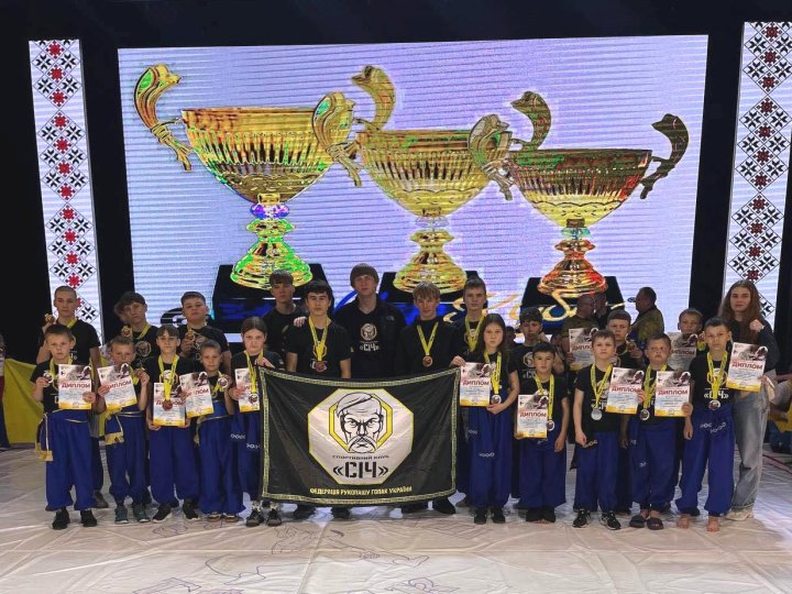 Волиняни здобули 18 нагород на Всеукраїнських змаганнях з рукопашу гопак