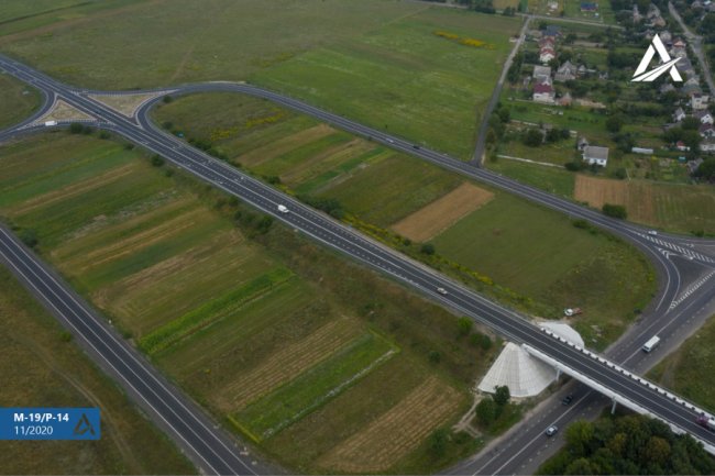 З висоти пташиного польоту показали оновлену авторозв'язку на Волині, яка схожа на тризуб. ФОТО
