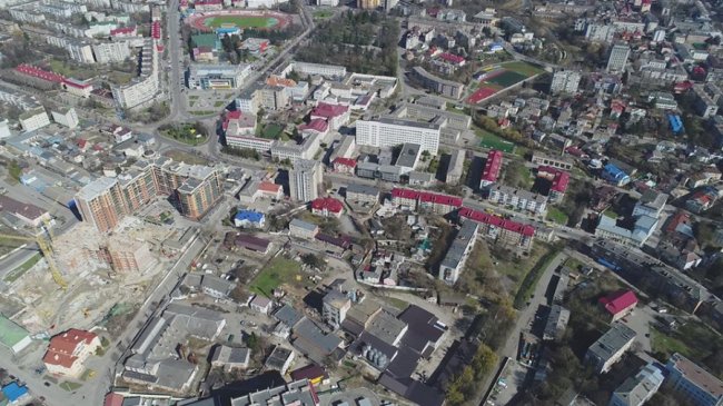 Весняний Луцьк з висоти пташиного польоту. ФОТО