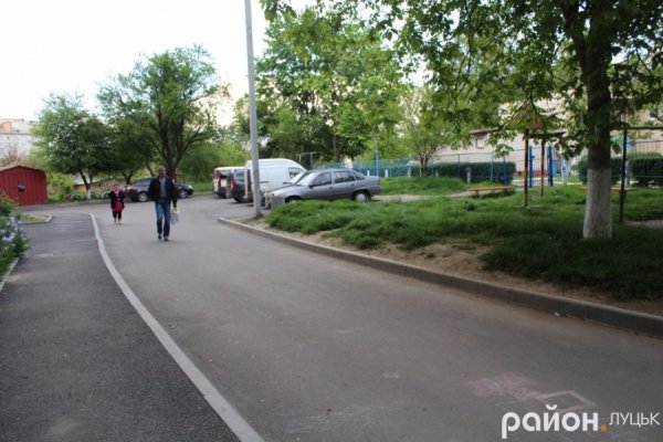 «Хто живе на ДПЗ, тому у житті везе». ФОТО