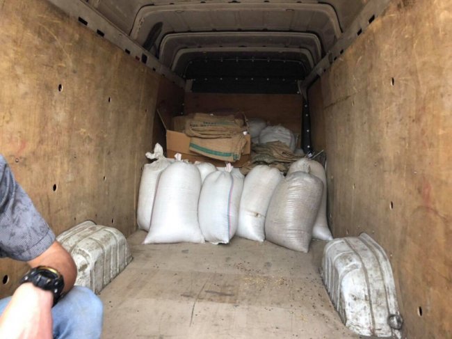 Нахімічили: на Волині незаконно робили брендові пральні порошки і каву. ФОТО