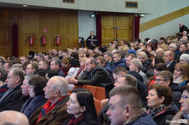 Повстанські пісні, зізнання в любові і до чого тут ва(Зе)лін: як на Волинь Порошенко приїздив. ФОТОРЕПОРТАЖ