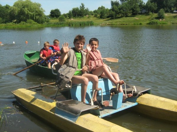 Під Луцьком відкрив оздоровчий сезон дитячий табір. ФОТО