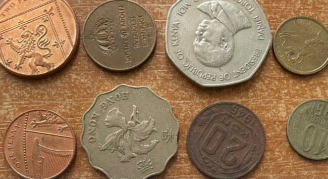 На «Ягодині» затримали чоловіка, який намагався вивезти з України колекцію рідкісних монет