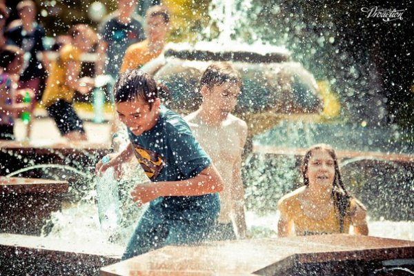 Друга «поливальна» неділя в Луцьку. ФОТО