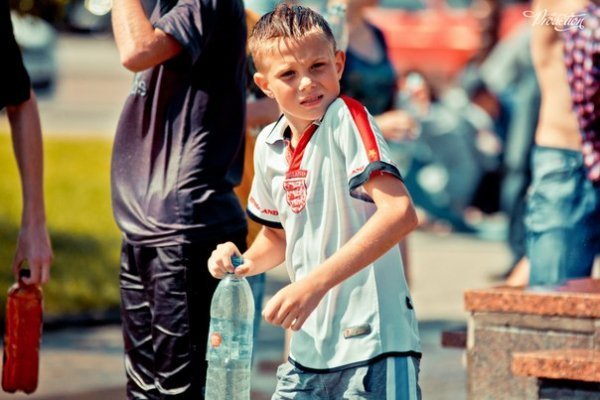 Друга «поливальна» неділя в Луцьку. ФОТО
