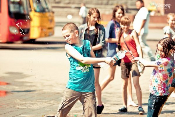 Друга «поливальна» неділя в Луцьку. ФОТО