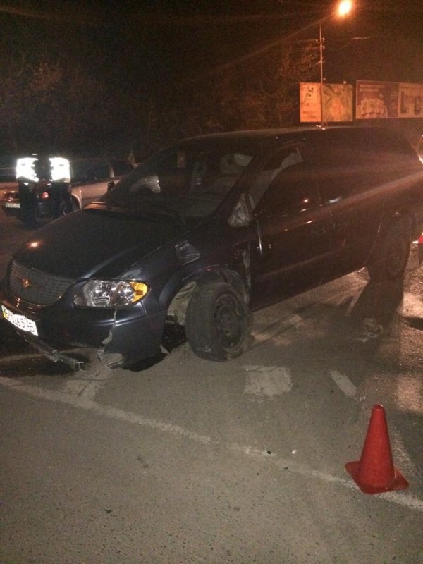 Аварія в Луцьку: водій втік з місця події. ФОТО