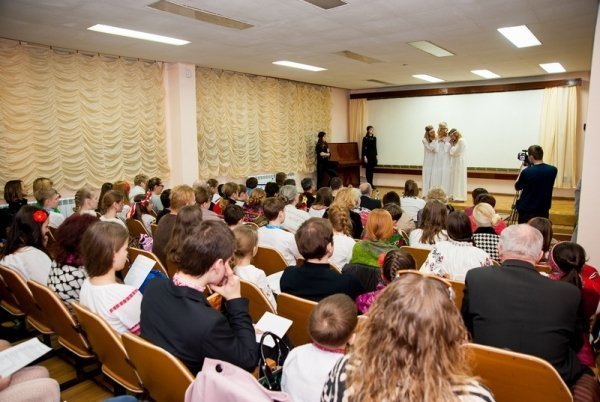 Школярі з Волині читатимуть поезію для відомого радіо