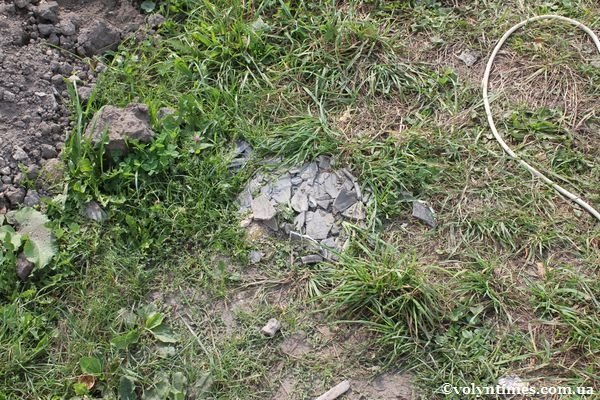 Від вандальної зустрічі безжального чобота і древнього глечика залишилася тільки керамічна купа