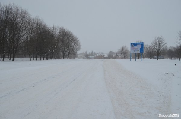 Снігові «страждання» пасажирів Луцька. ФОТО