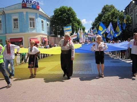 «Вставай, Україно!» у Хмельницькому. ФОТО. ВІДЕО
