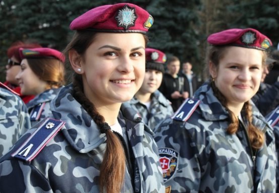 Як у Луцьку майбутні міліціонери складали присяги. ФОТО