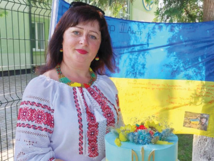 Волонтерка з Волині відправила на фронт сотні ящиків випічки та інших смаколиків. ФОТО