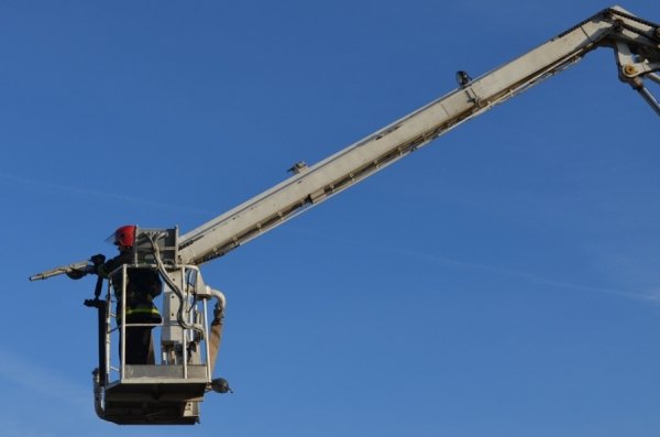 Під Луцьком - «пожежа» на фабриці. ФОТО. ВІДЕО