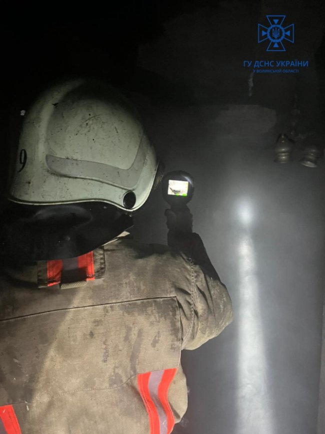 На Волині з пожежі в будинку врятували 50-річного чоловіка 