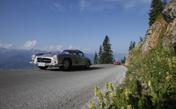 В Австрії ‒ гонки ретро-автомобілів. ФОТО