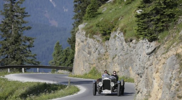 В Австрії ‒ гонки ретро-автомобілів. ФОТО