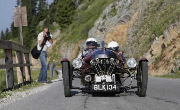 В Австрії ‒ гонки ретро-автомобілів. ФОТО