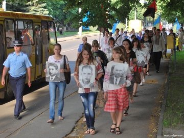  Марш героїв пройде у Луцьку без партійної символіки та передвиборчої агітації
