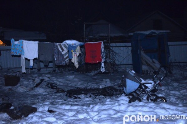 З'явилися фото жахливої пожежі у Любомлі