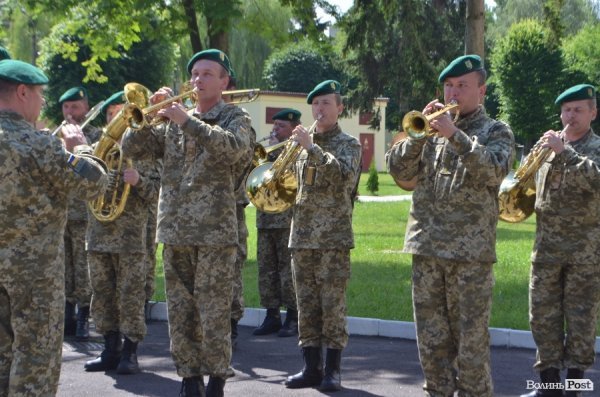 Луцький прикордонний загін: військові прибули охороняти кордон. ФОТО