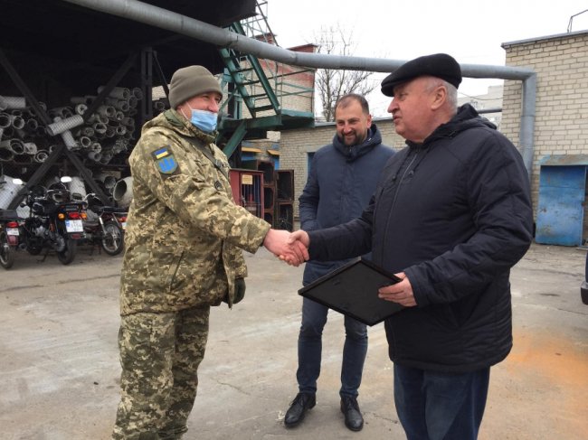 У Ковелі відремонтували фронтовий автомобіль волинських військових